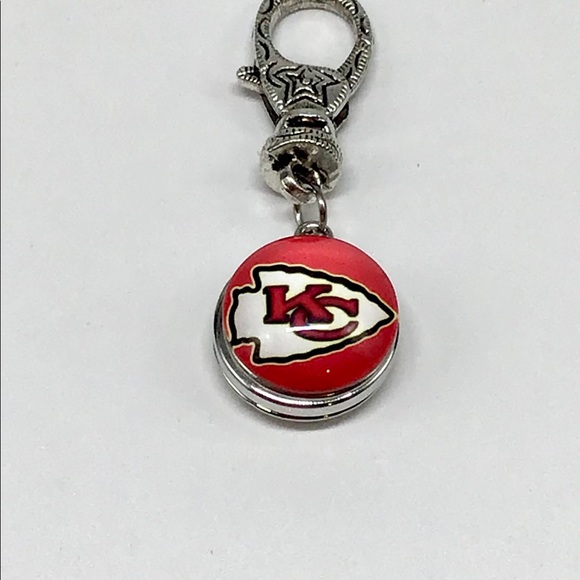 Kansas City Chiefs Keychain - Picture 3 of 3